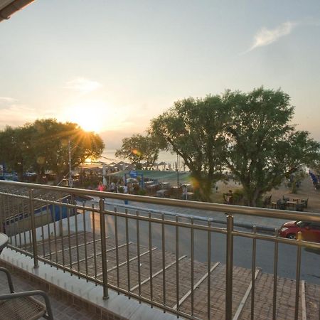 Sea Gem Apartment Néoi Epivátai Exterior foto