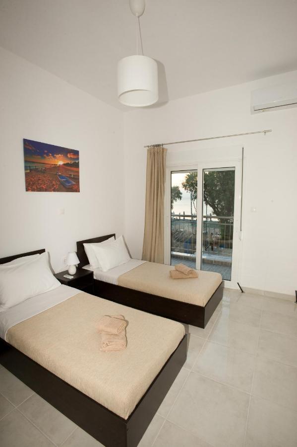 Sea Gem Apartment Néoi Epivátai Exterior foto